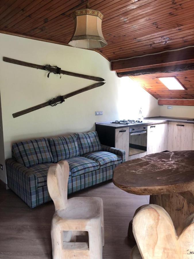 La Mansarda Di Casa Vacanze La Vite Bordogna Exteriör bild